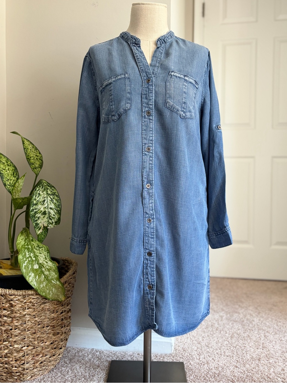 Velvet Heart Light Blue Denim Shirt Dress